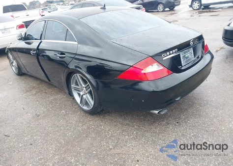 2007 Mercedes-Benz Cls 550 z USA, uszkodzony, nr VIN WDDDJ72XX7A080791